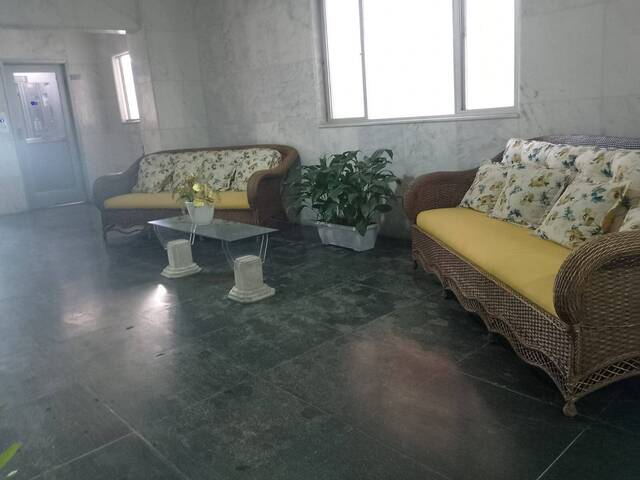 #93 - Apartamento para Venda em Praia Grande - SP