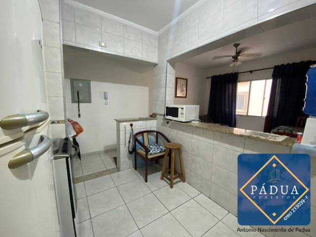 #101 - Apartamento para Venda em Praia Grande - SP